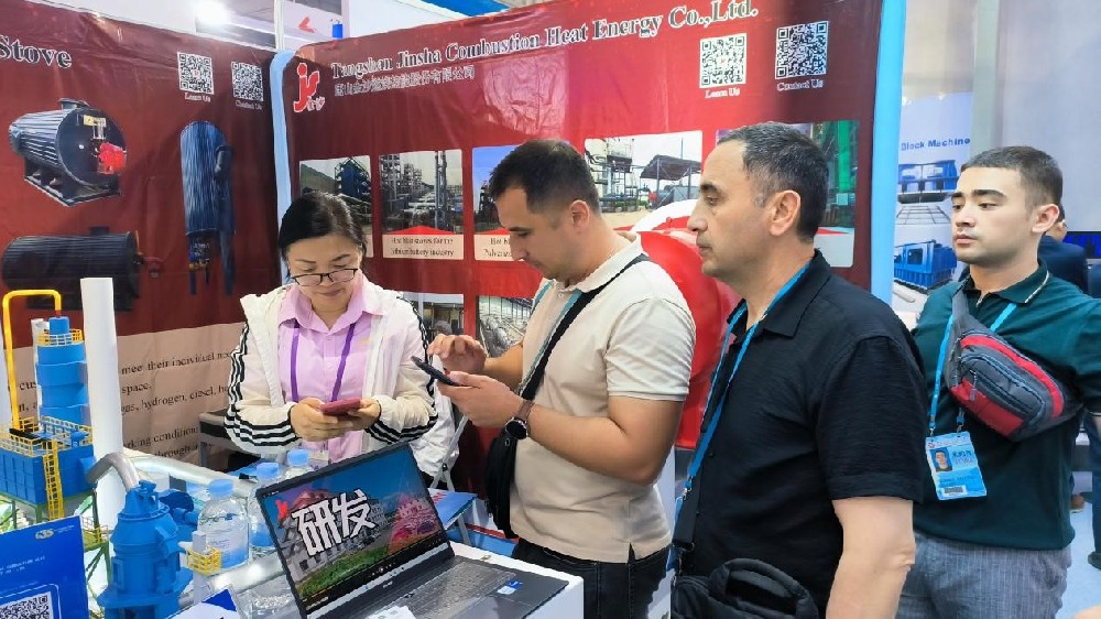 La 135ª Feria de Cantón de Tangshan Jinsha Combustion fue un completo éxito